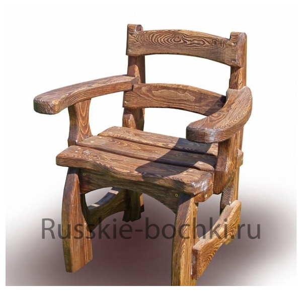 Кресло из дерева под старину